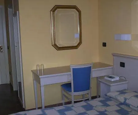 Otel Excelsior Splendide 3*
