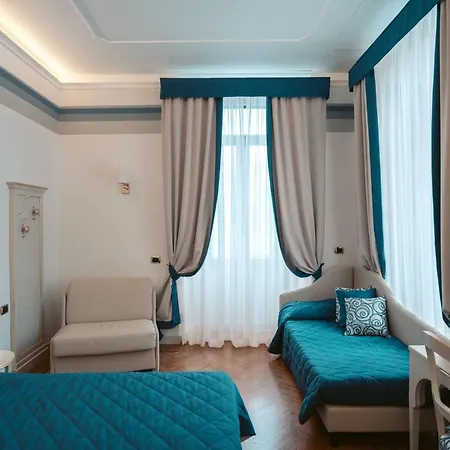 Hotell Excelsior Splendide 3*