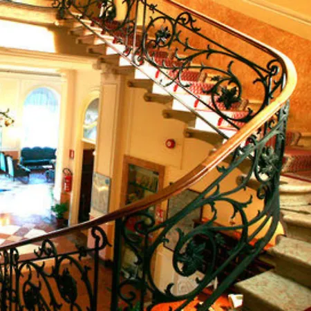 Excelsior Splendide 3* Μπελάτζιο