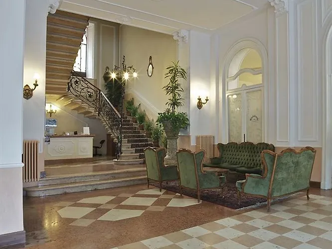 Excelsior Splendide Hotel 3*
